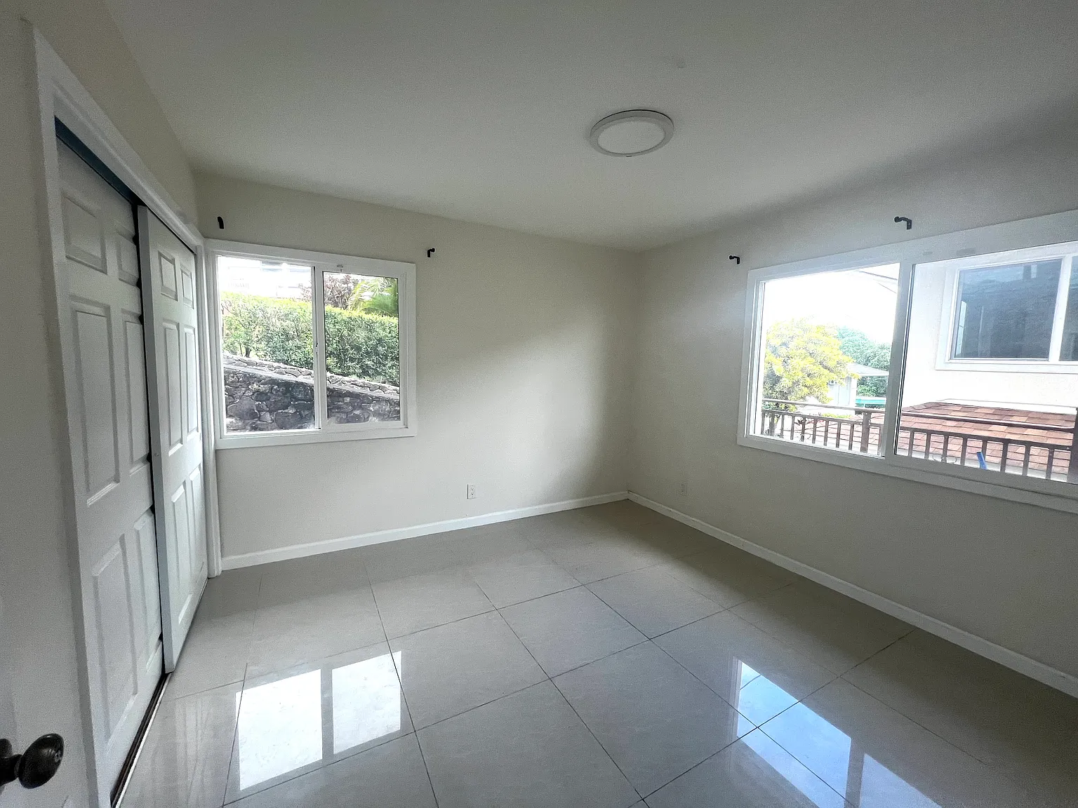 2 bed, 670 sqft, $2,500 — Photo 3