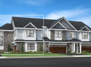 1 Augusta Way Riv, Westwood, NJ 07675