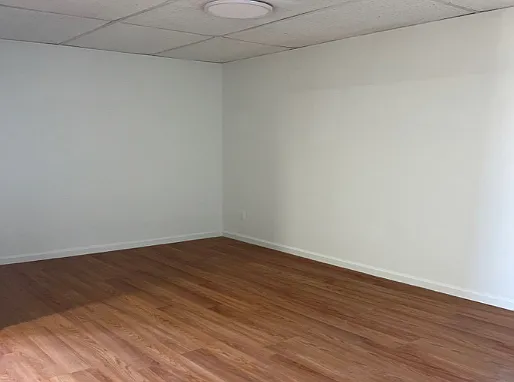 202 E 5th St #1R — Photo 1