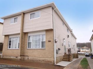 776 Woolley Ave, Staten Island, NY