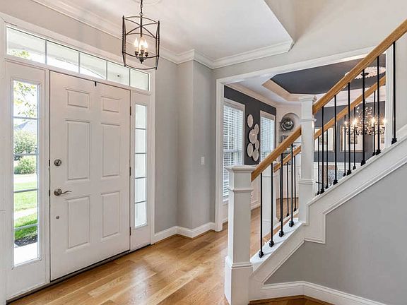2nd image of 6261 Hunterwood Ln