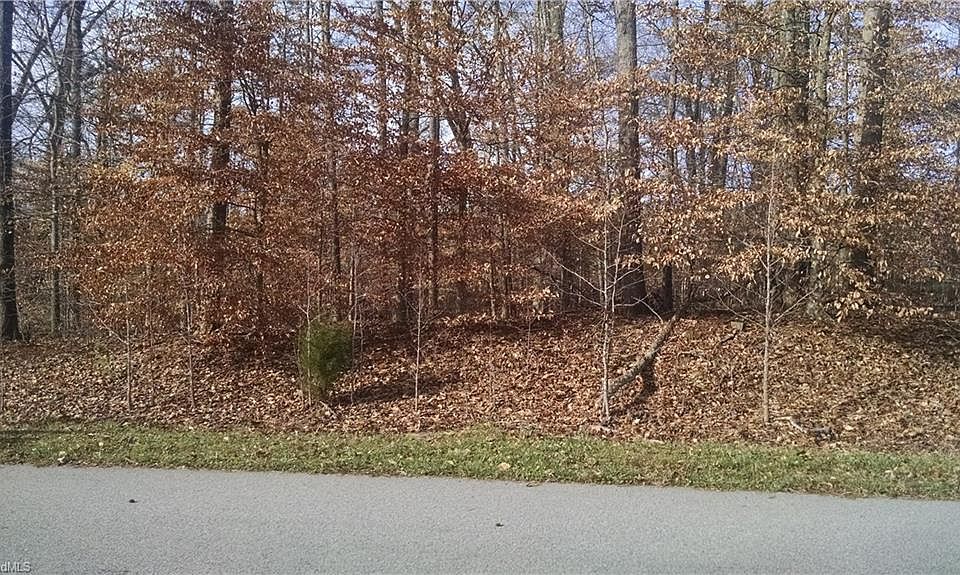 1st image of 182 Bridgewood Ct