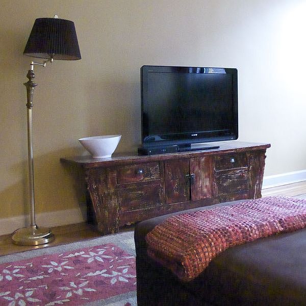 1st image of 4109 41st St APT 4E