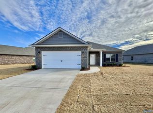 200 Rosemary Ayers Dr, Madison, AL 35756