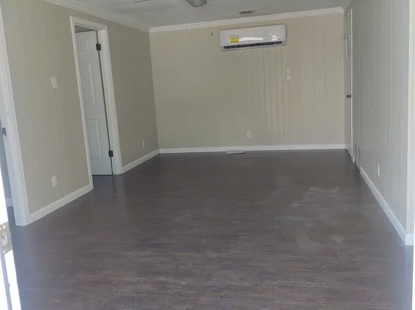 633 4th St APT 102, Hot Springs National Park, AR 71913