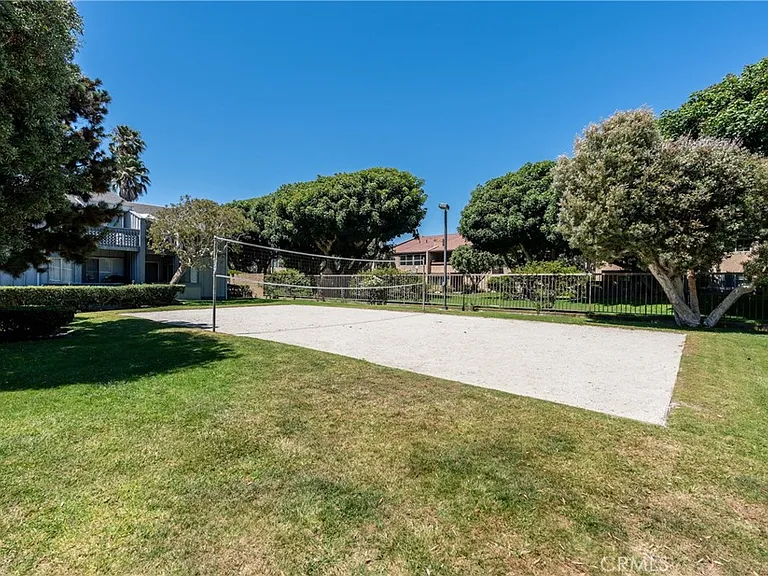 17082 Pacific Coast Hwy #205 — Photo 32
