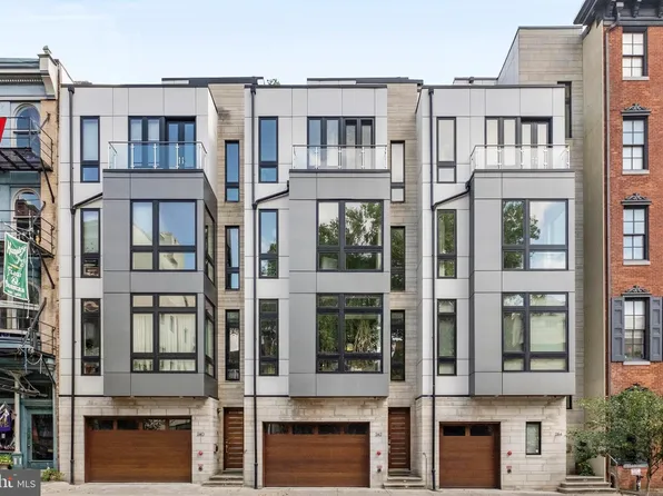 242 Arch St, Philadelphia, PA 19106