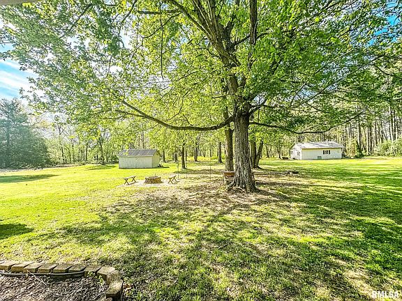 2nd image of 15789 Corinth Rd