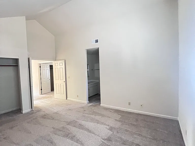 66 Redding Rd — Photo 6