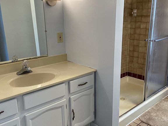 Upstairs bathroom