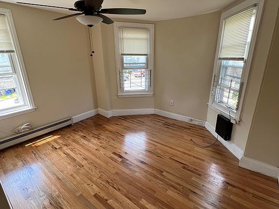 4th image of 6051 Kershaw St Floor 2