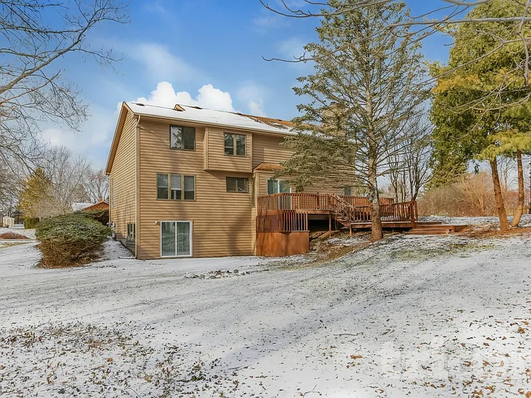 5004 Lake Dawnwood Dr — Photo 13