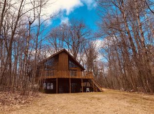 1982 Paradise Trl, Eagle River, WI 54521