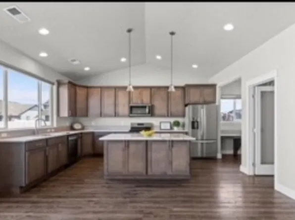 3463 W Giovanni Ln, Hayden Lake, ID 83835