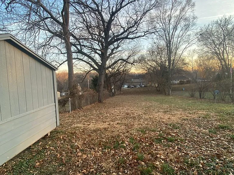 1549 E Pleasant View Dr — Photo 12