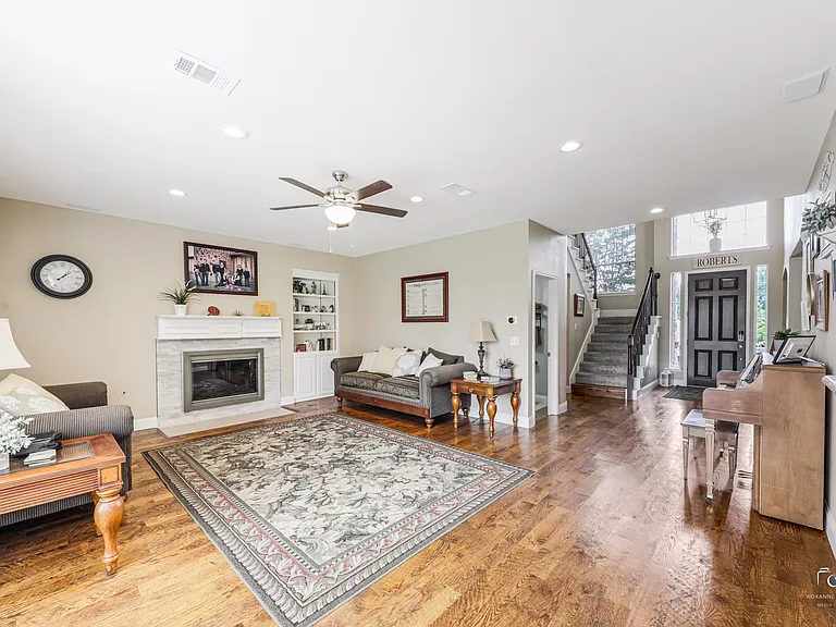 9921 Sean Dr — Photo 12