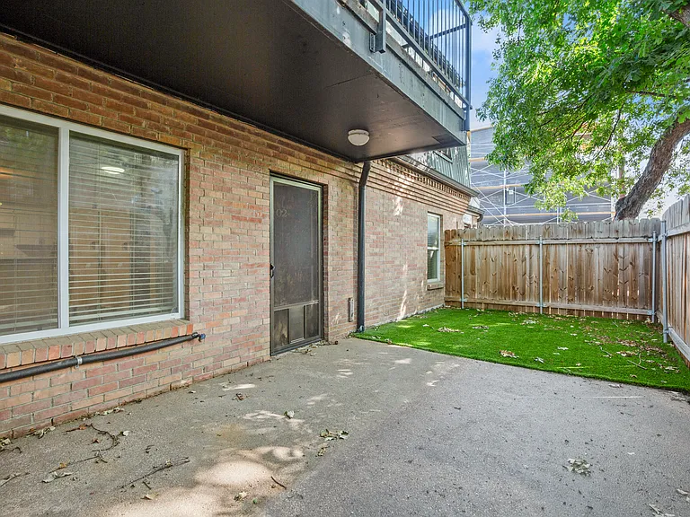 2020 S Congress Ave #A2102 — Photo 19