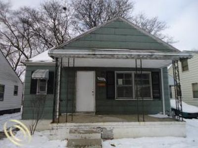 9239 Auburn St, Detroit, MI, 48228