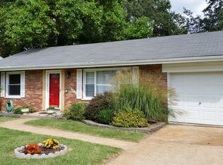8316 Laconia Dr, Saint Louis, MO