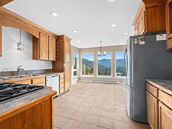 5th image of 1237 Goldedge Mine Rd