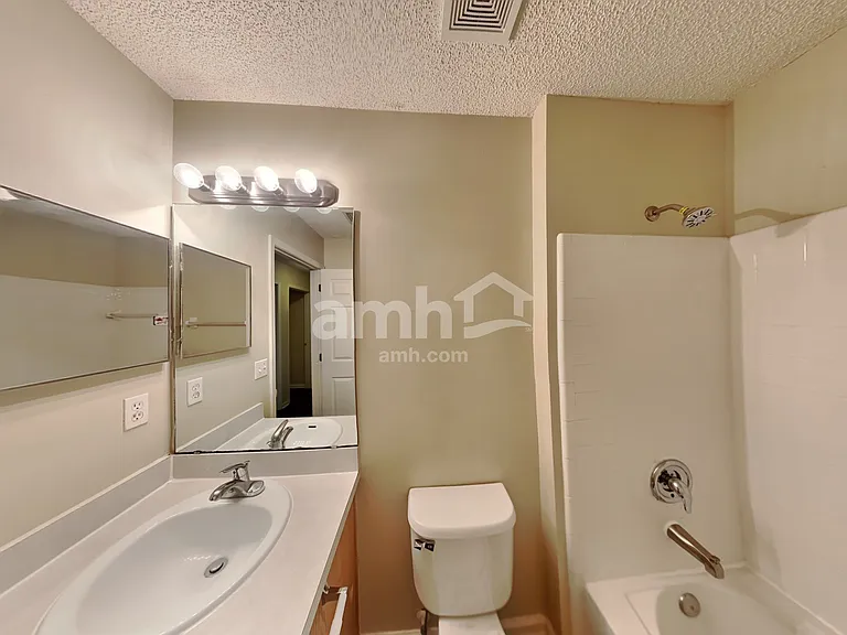 12612 N Ashglen Dr — Photo 14