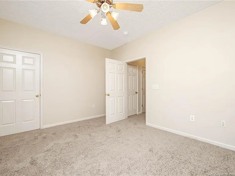 3930-101 Bardstown Ct — Photo 9