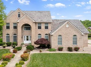 35 Kingsley Way, Glen Carbon, IL