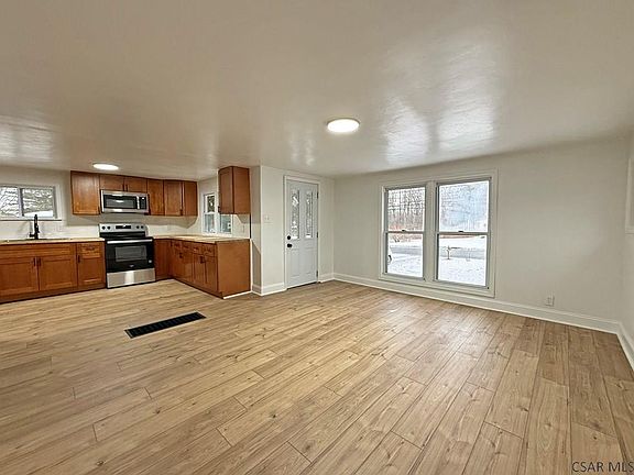 2nd image of 4543 Elton Rd