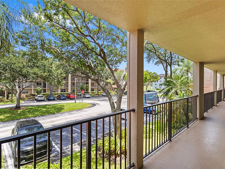 1100 SW 128th Ter #210U — Photo 10