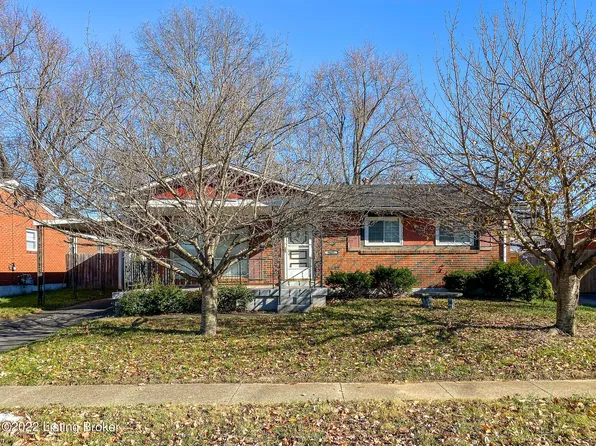 9805 Seville Dr, Louisville, KY 40272