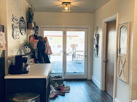 2nd image of 635 E Liberty St #2