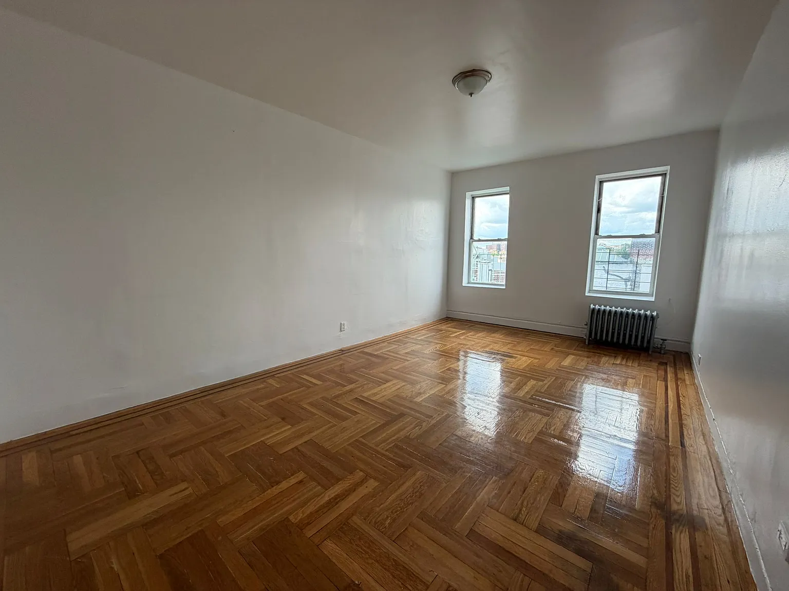 2 bed, 800 sqft, $2,442 — Photo 3