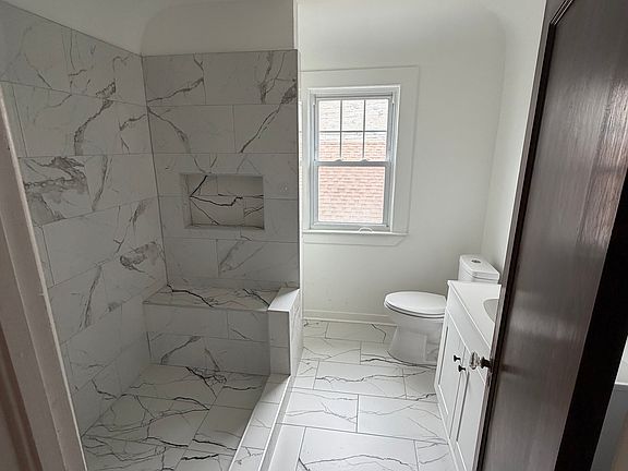 3rd image of 80 Salem Ave #2