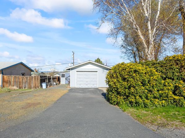643 Adams Ave, Metolius, OR 97741