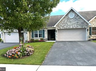 314 Touchstone Dr, Carlisle, PA 17015