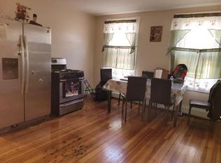 926 Chalkstone Ave #1, Providence, RI 02908