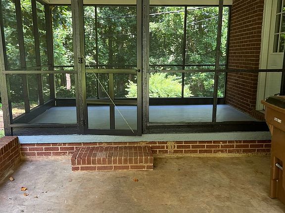 3rd image of 755 Victory Grove Church Rd