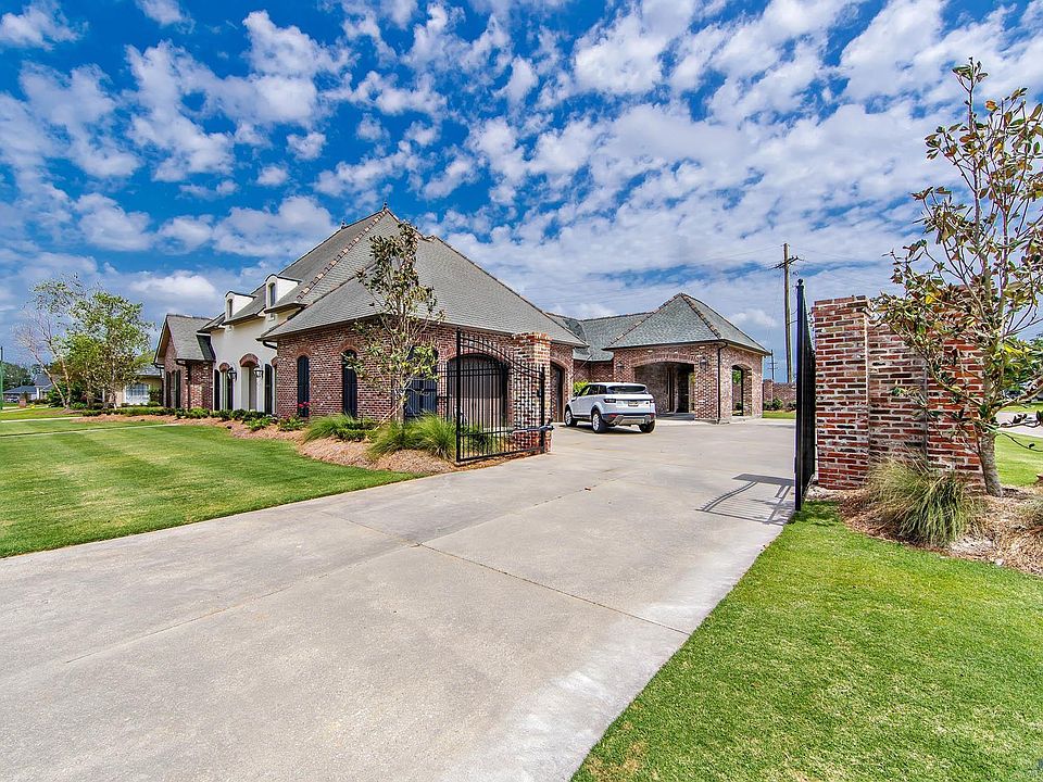 104 Oakdale Loop, Houma, LA 70360 Zillow
