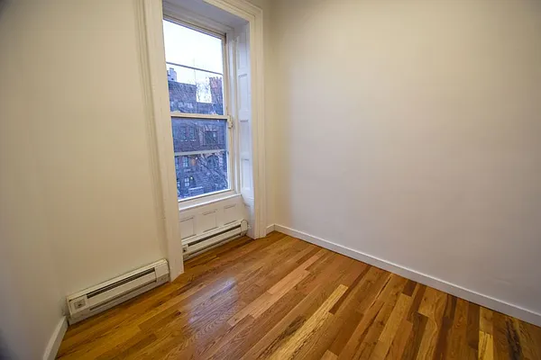 Rented by Brick&Mortar | media 30