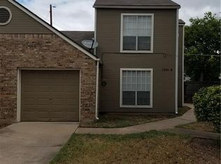 1200 Danbury Sq #B, Austin, TX 78723