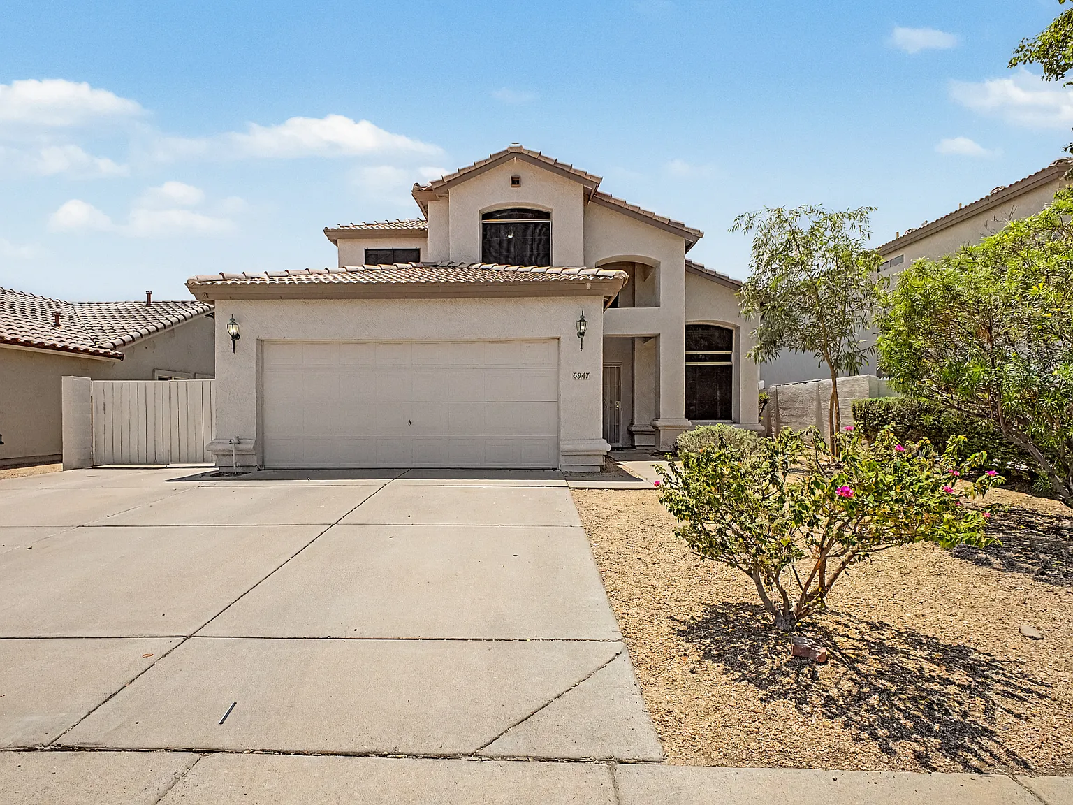 6947 W Via Del Sol Dr — Photo 4