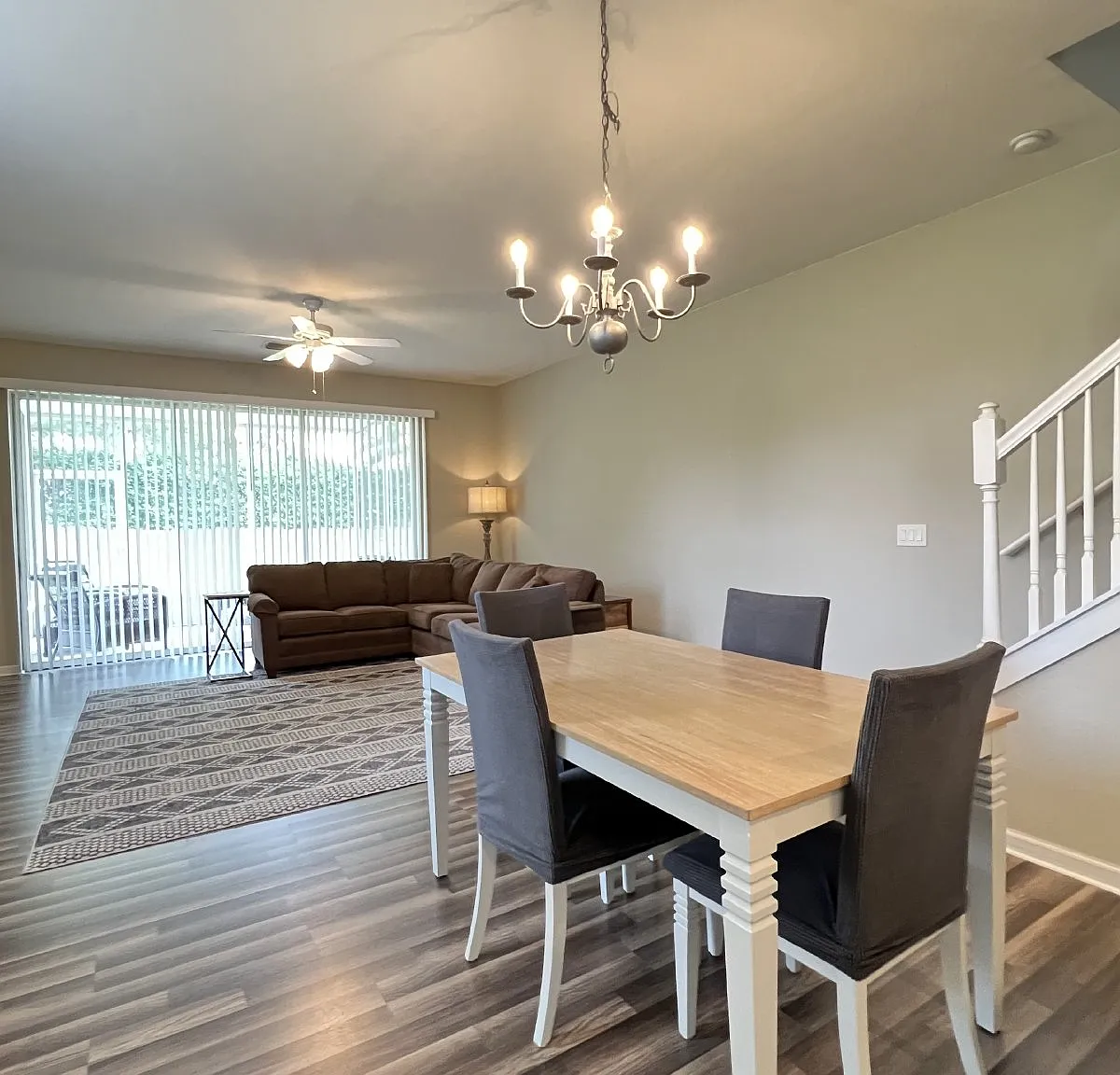 3 bed, 2.5 bath, 1542 sqft, $1,700 — Photo 3