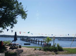 19 Shore Dr, North East, MD 21901