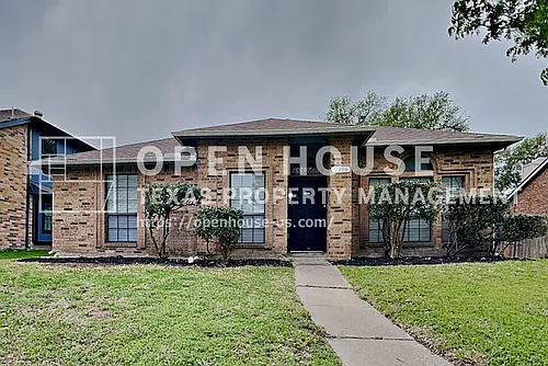 2914 Dukeswood Dr Photo 1
