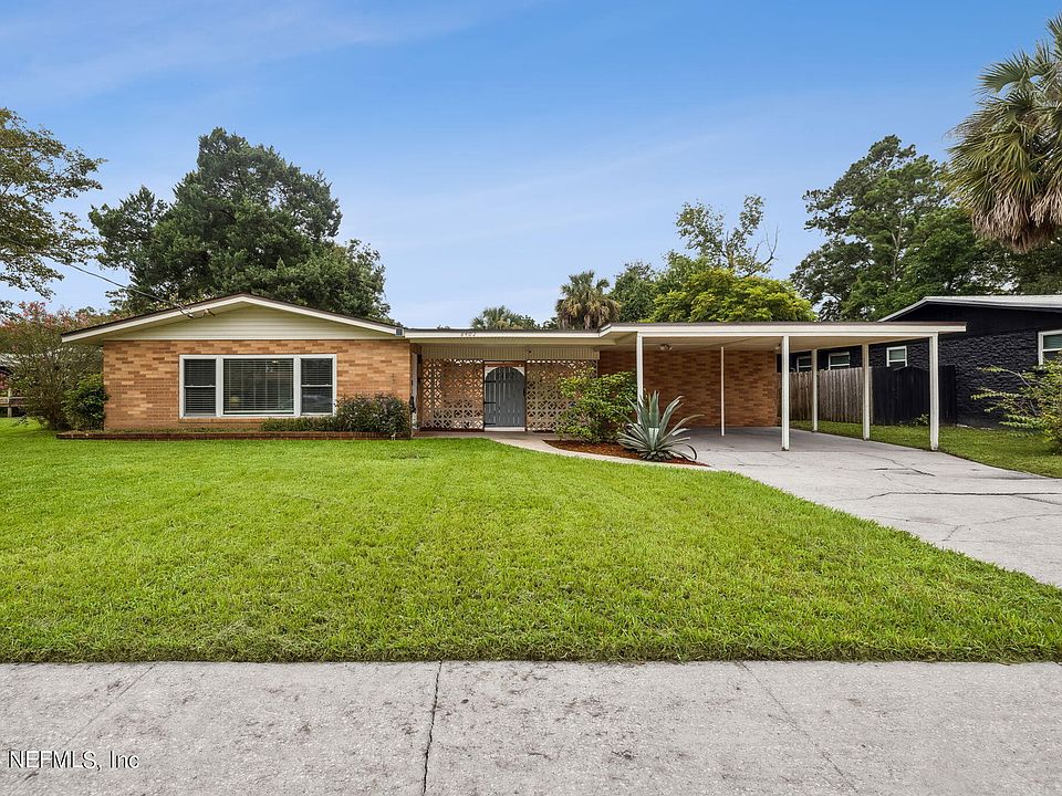 1st image of 8402 SANLANDO Avenue