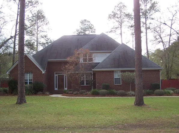 6001 Lake Shore Dr, Tifton, GA 31794