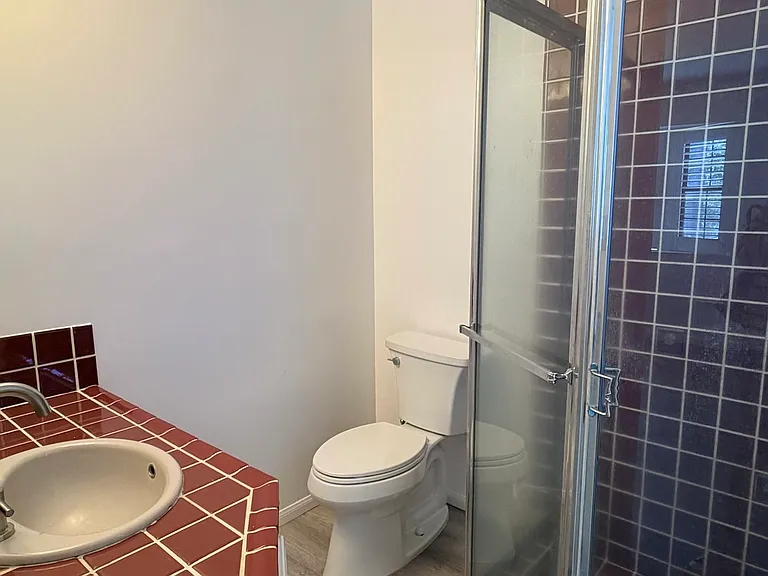 3247 Mills Ave — Photo 17