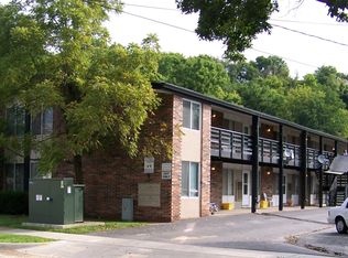 Ellis Apartments, Dubuque, IA 52001