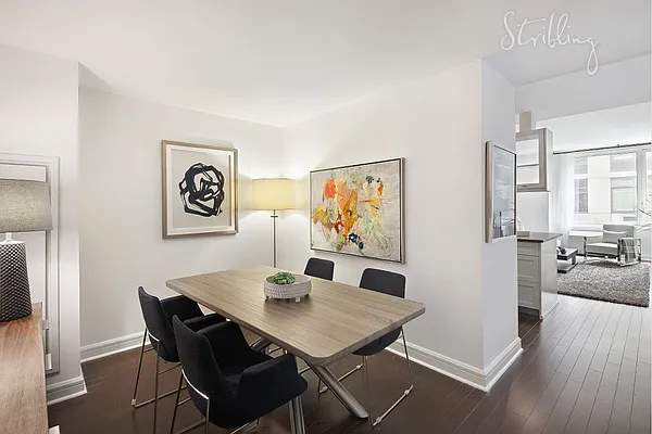 Sold by Stribling | media 3