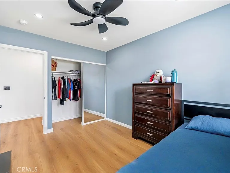 13339 Crocker St — Photo 16